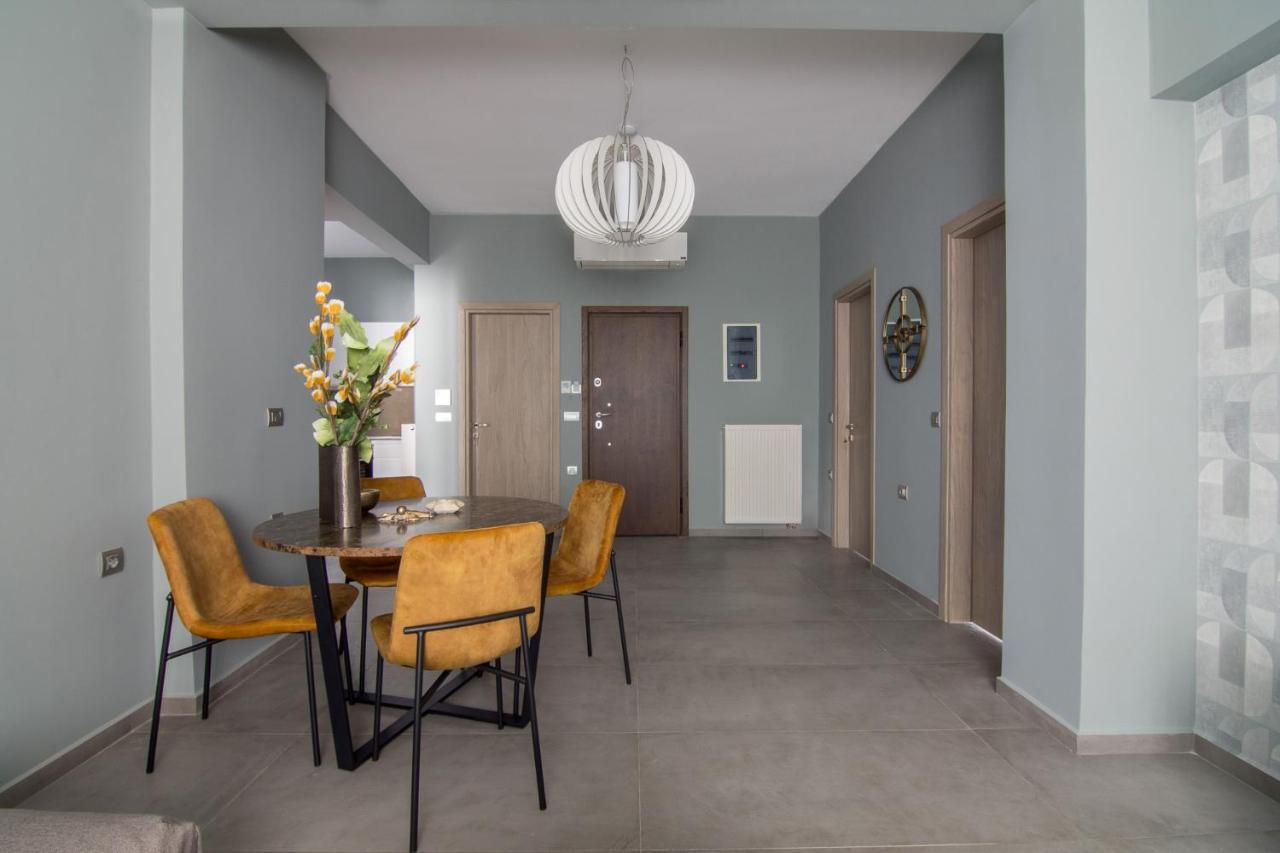 Hippy Designed 3Bedroom Apartment In Heraklion Bagian luar foto