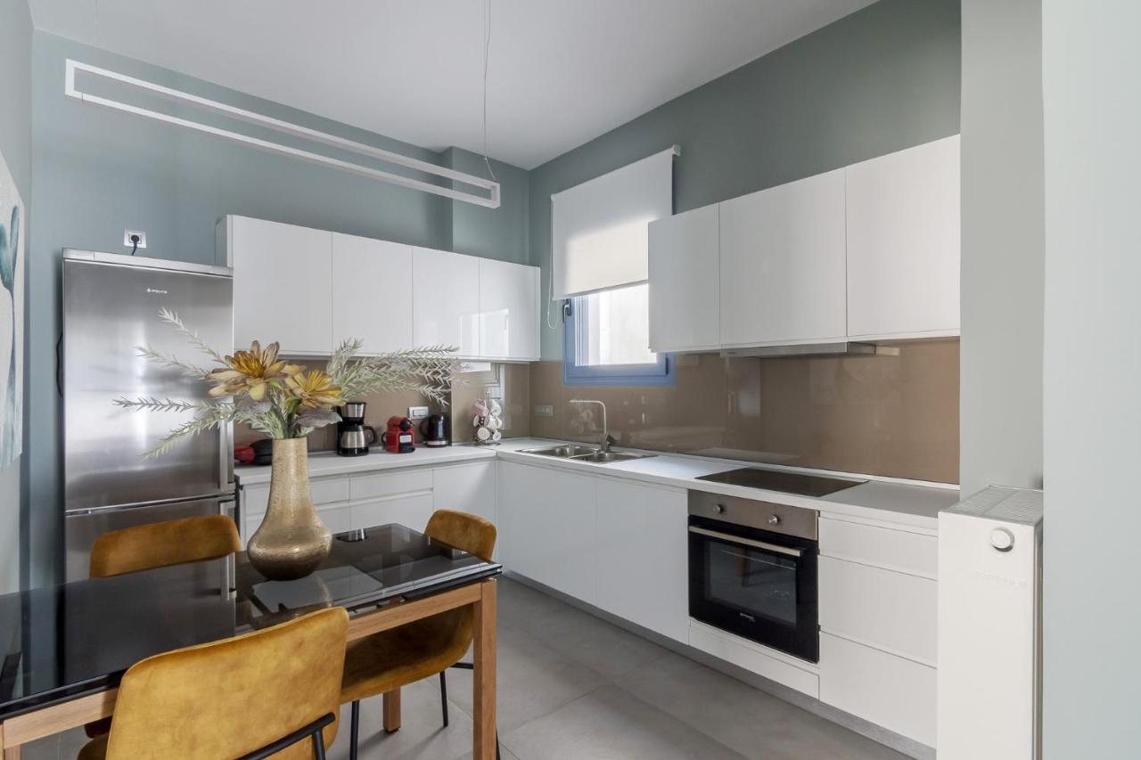 Hippy Designed 3Bedroom Apartment In Heraklion Bagian luar foto