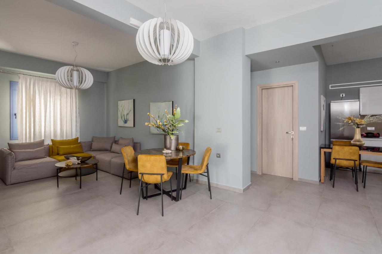 Hippy Designed 3Bedroom Apartment In Heraklion Bagian luar foto